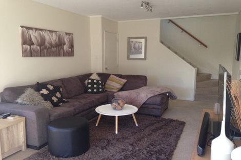 Photo of property in 4/56 Youngs Road, Papakura, 2110