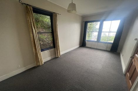 Photo of property in 20 Winchester Street, Kaiwharawhara, Wellington, 6035