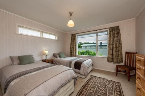 Photo of property in 5 Kaka Road, Raumati Beach, Paraparaumu, 5032