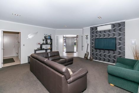 Photo of property in 6 Bos Crescent, Flagstaff, Hamilton, 3210