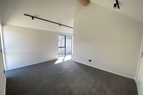 Photo of property in 39 Casterway Crescent, Jacks Point, 9371