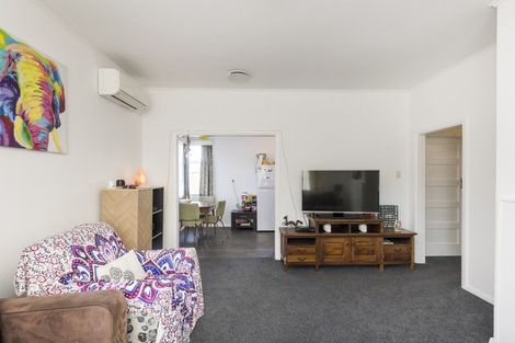 Photo of property in 2 Koromiko Avenue, Roslyn, Palmerston North, 4414