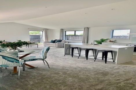 Photo of property in 10 Mccahon Drive, Rangiora, 7400