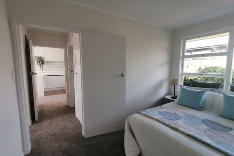 Photo of property in 3/240 Hurstmere Road, Takapuna, Auckland, 0622