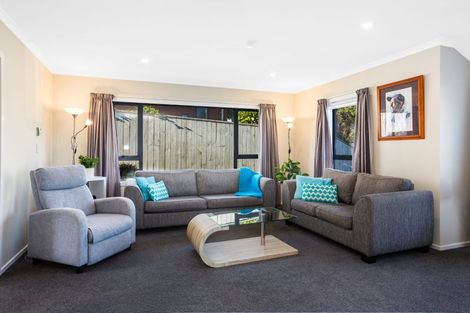 Photo of property in 80 Aotea Drive, Aotea, Porirua, 5024