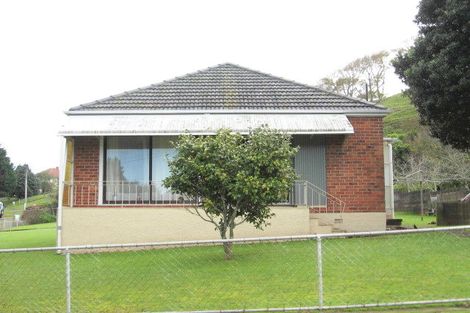 Photo of property in 13 Youth Street, Mount Roskill, Auckland, 1041