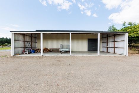 Photo of property in 80 Ngahere Park Road, Turitea, Palmerston North, 4472