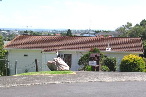 Photo of property in 18a George Laurenson Lane, Mount Roskill, Auckland, 1041