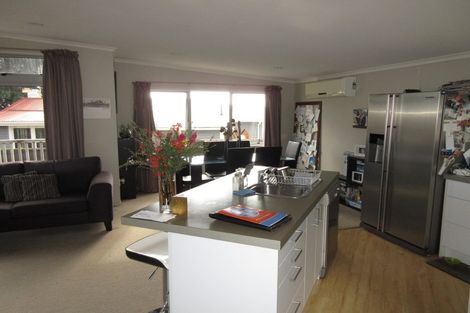 Photo of property in 47a Mazengarb Road, Paraparaumu Beach, Paraparaumu, 5032