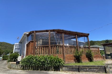 Photo of property in 26 Hay Street, Wainuiomata, Lower Hutt, 5014