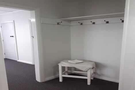 Photo of property in 19 Avro Crescent, Hornby, Christchurch, 8042