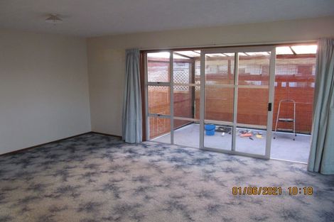 Photo of property in 35 Buckleys Road, Rangiora, 7400