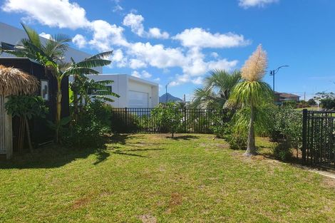 Photo of property in 4 Cordyline Way, One Tree Point, 0118