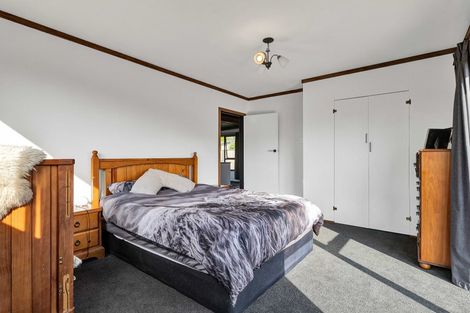 Photo of property in 126 Miranda Street, Stratford, 4332