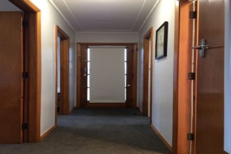 Photo of property in 11 Pencarrow Street, Caversham, Dunedin, 9012