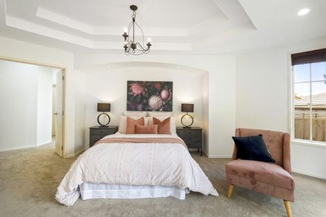 Photo of property in 1 Scarlet Oak Drive, Schnapper Rock, Auckland, 0632