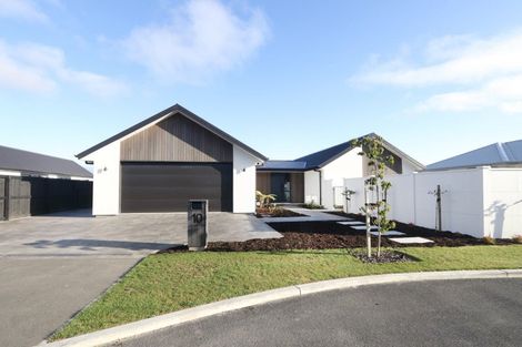 Photo of property in 10 Jag Way, Tinwald, Ashburton, 7700