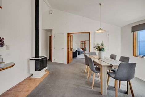 Photo of property in 363b Mangorei Road, Merrilands, New Plymouth, 4312