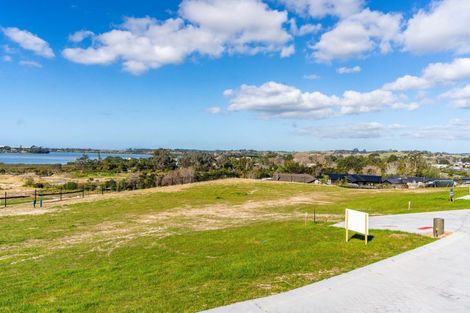 Photo of property in 48 Old Waipu Road, Mangawhai, 0505