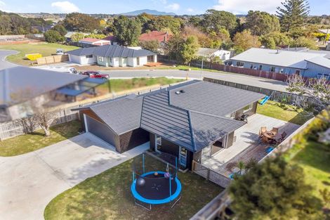 Photo of property in 7b Te Manuao Road, Otaki, 5512