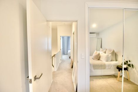 Photo of property in Habitat Apartments, 12/31 Byron Avenue, Takapuna, Auckland, 0622