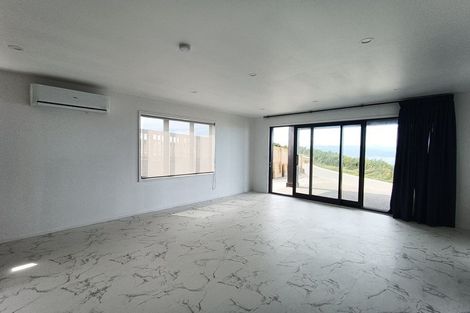 Photo of property in 18 Boeing Way, Newlands, 6037