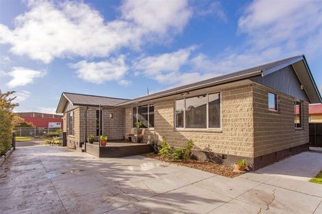 Photo of property in 42 Te Rama Place, Wainoni, Christchurch, 8061