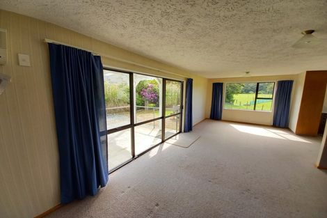 Photo of property in 66 Clifden Highway, Tuatapere, 9691