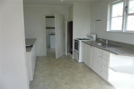 Photo of property in 8 Nutsey Avenue, Northcote, Auckland, 0627