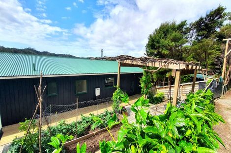 Photo of property in 17 Woods Ridge Road, Kawau Island, 0920