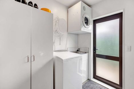 Photo of property in 12a Sussex Street, Levin, 5510