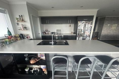 Photo of property in 15 Katania Heights, Brightwater, 7022