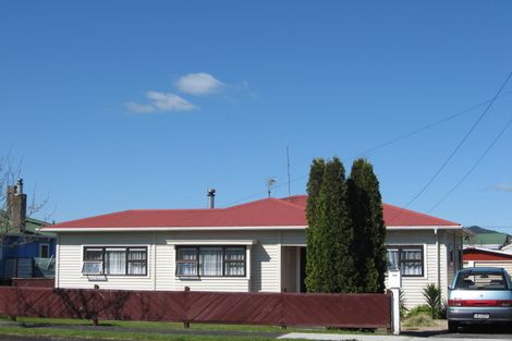 Photo of property in 150 Hakanoa Street, Huntly, 3700