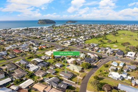 Photo of property in 208 Ajax Road, Whangamata, 3620