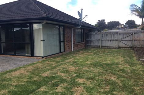 Photo of property in 14 Nanleen Rise, Manurewa, Auckland, 2105