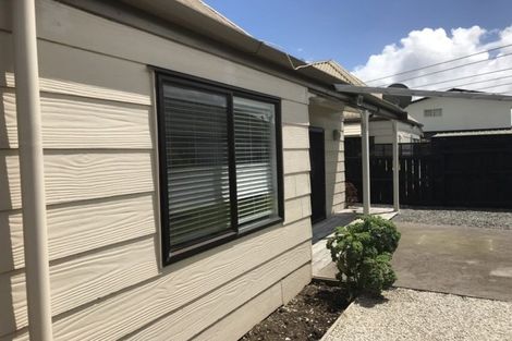 Photo of property in 11/58 Manuroa Road, Takanini, 2112