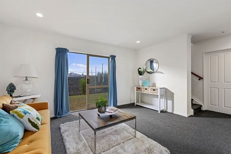 Photo of property in 7 Lockington Avenue, Henderson, Auckland, 0612