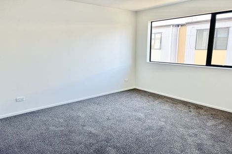 Photo of property in 2/5 Chevis Place, Pakuranga, Auckland, 2010