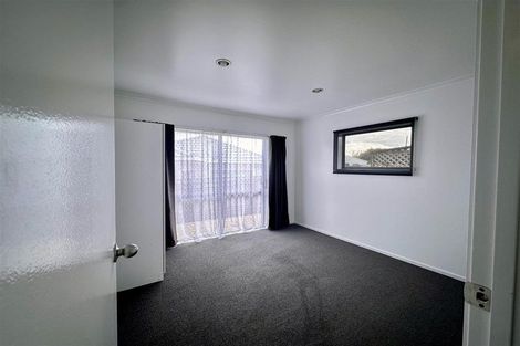 Photo of property in 18 Bolton Place, Otara, Auckland, 2023