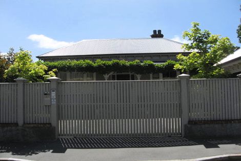Photo of property in 17 Rastrick Street, Merivale, Christchurch, 8014