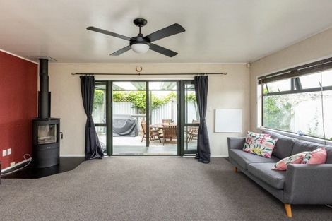 Photo of property in 1/42 Townshend Crescent, Greenmeadows, Napier, 4112