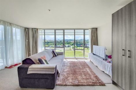 Photo of property in 604/27 Don Mckinnon Drive, Albany, Auckland, 0632