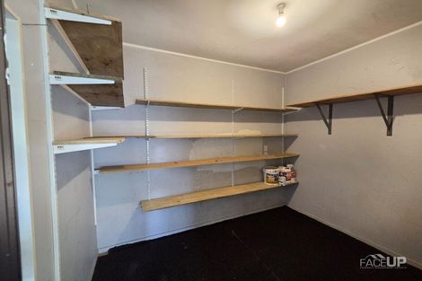 Photo of property in 1/179 Wiseley Road, West Harbour, Auckland, 0618