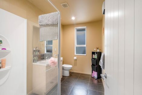 Photo of property in 1 Hart Place, Lake Coleridge, 7572