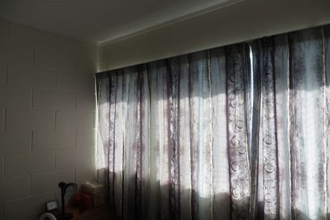 Photo of property in 18 Kent Street, Waiuku, 2123