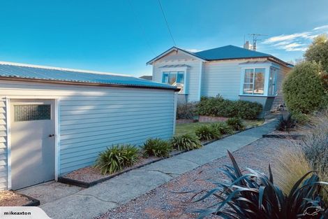 Photo of property in 15 Oakland Street, Andersons Bay, Dunedin, 9013