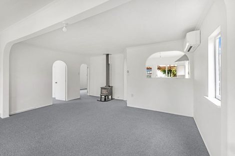 Photo of property in 5 Seafront Road, Castlecliff, Whanganui, 4501