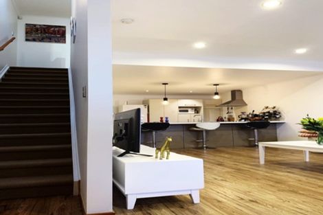 Photo of property in 49 The Track, Takanini, 2112