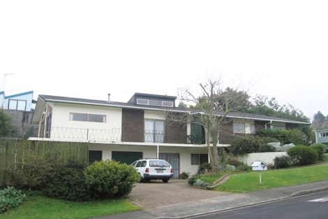 Photo of property in 2 Geoffrey Place, Riverlea, Hamilton, 3216