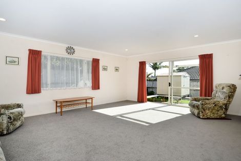 Photo of property in 30a Highfields Terrace, Henderson, Auckland, 0612